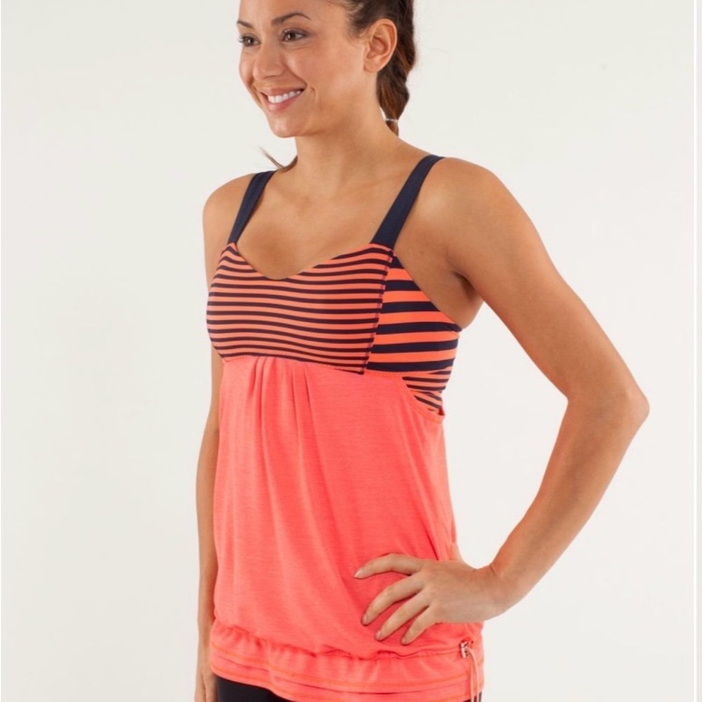 Lululemon Run Back on Track Tank Top Coral Pink Navy Striped Built In Bra M 6 8